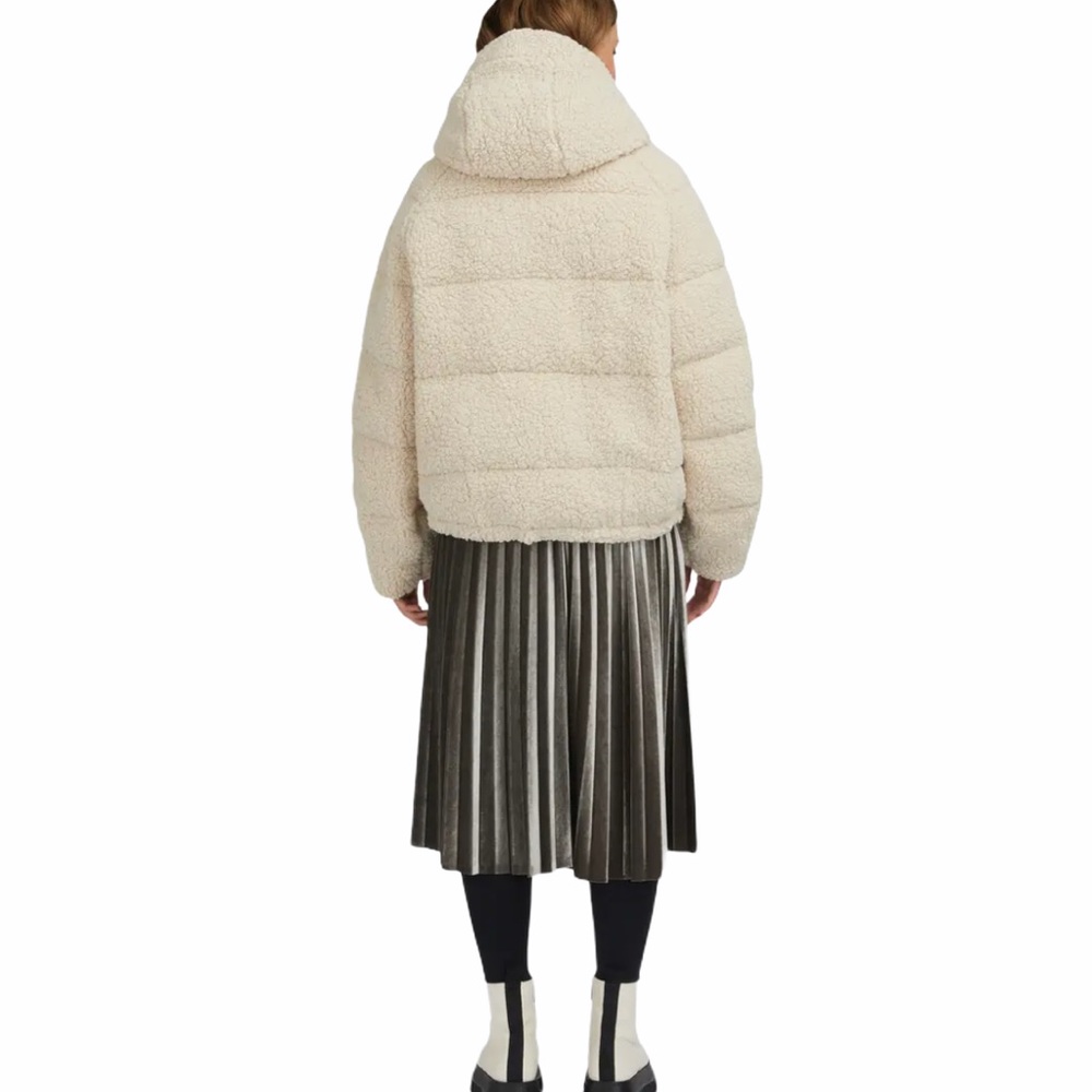 NVLT Silver Reversible Down Puffer Sherpa Jacket - Picture 5 of 16